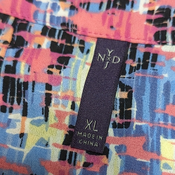 3/$30. NDYJ Tunic type shirt. bright colours - Picture 4 of 5